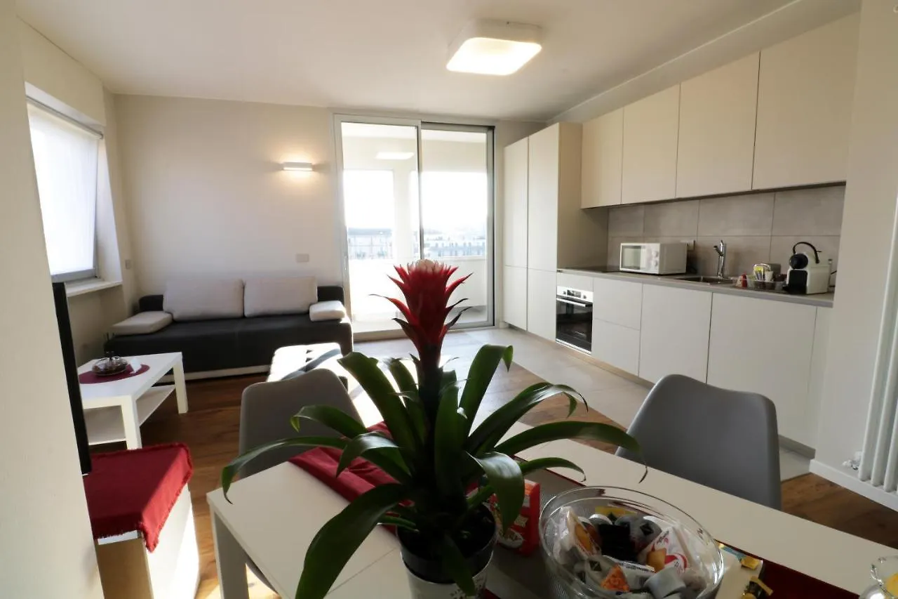Aparthotel Isola Milan