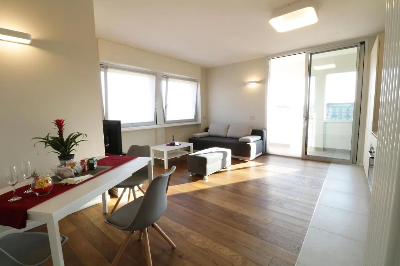 Aparthotel Isola Milan 2*,