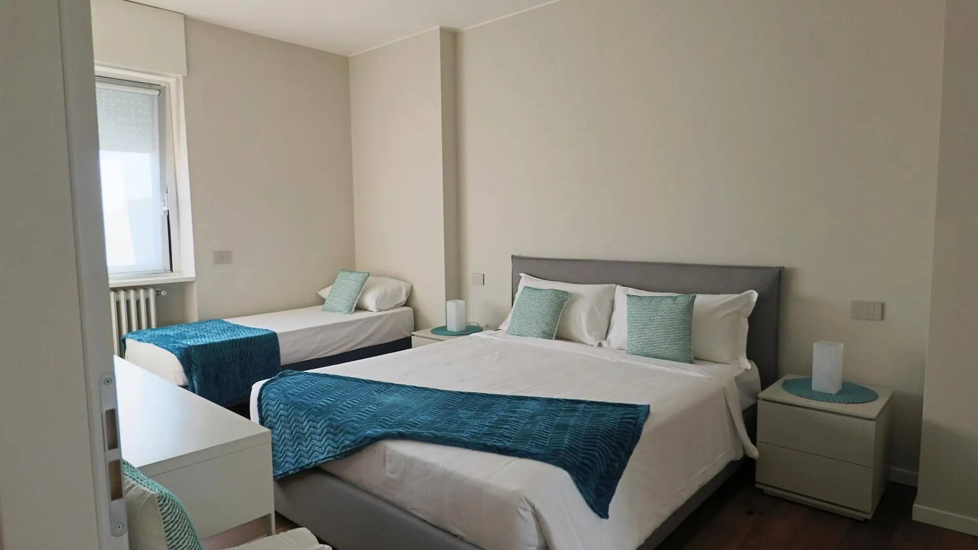 Aparthotel Isola Milan