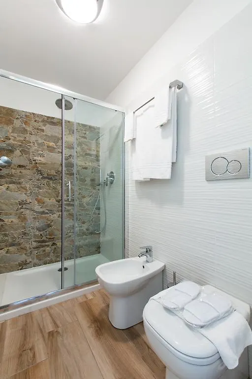 Aparthotel Isola Milan