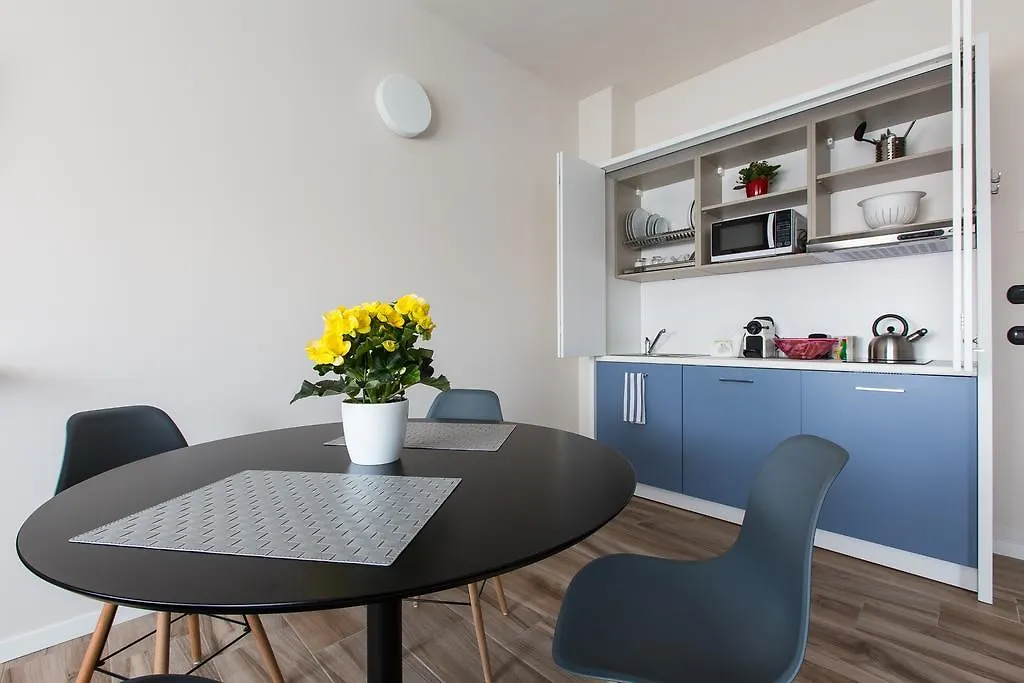 Aparthotel Isola Milan